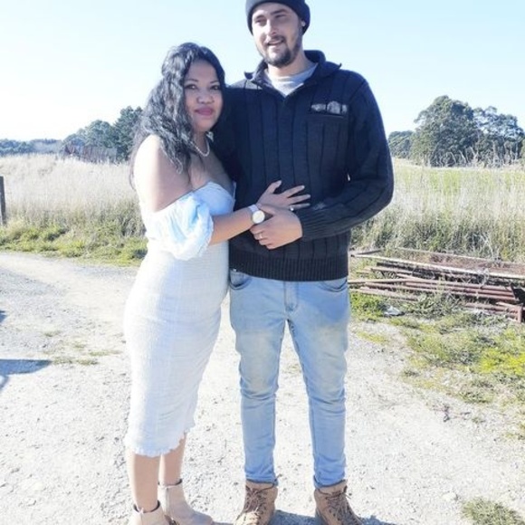 Meet your Posher, Krizel - Picture 1 of 1